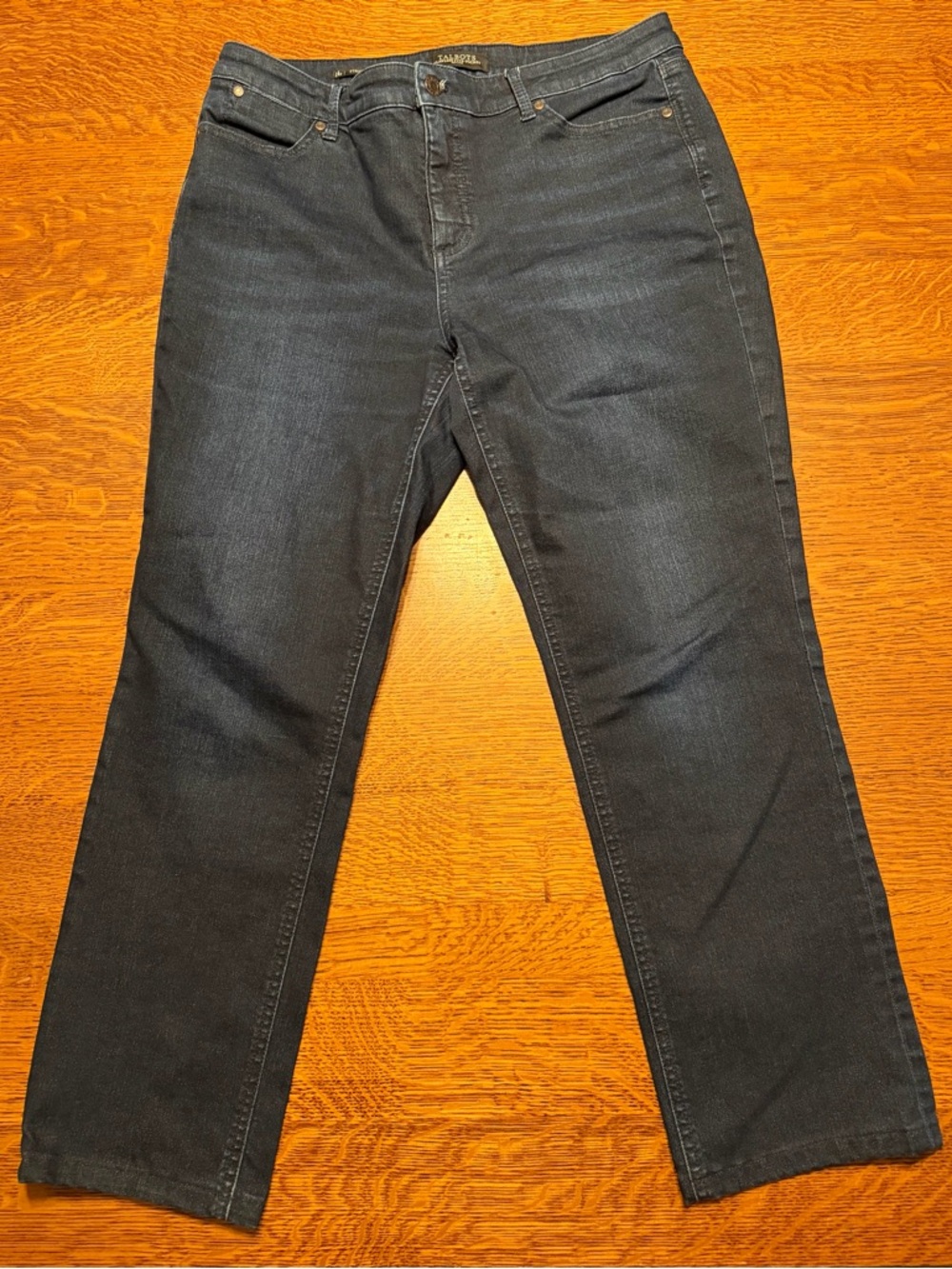 Talbots Straight Flawless Five Pocket Jeans in Dark Blue Wash 14P